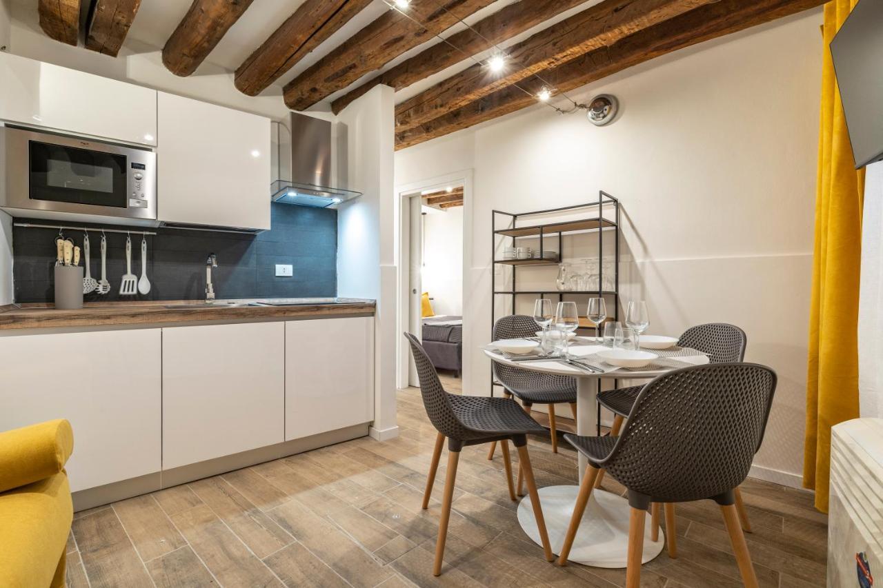 Апартаменты San Marco Pied-A-Terre - Accademia By Wonderful Italy Венеция Экстерьер фото
