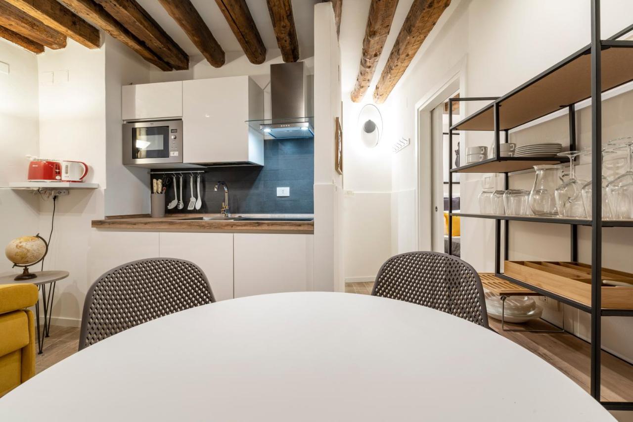 Апартаменты San Marco Pied-A-Terre - Accademia By Wonderful Italy Венеция Экстерьер фото
